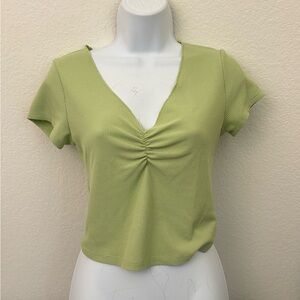 Wild Fable Crop Top Women's M  Blouse Short Sleeves Textured Light Green​